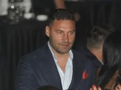 DUŠKO TOŠIĆ U KOLIMA SA JELENOM KARLEUŠOM Pojavio se snimak, na mrežama nastao haos, pogledajte šta radi (VIDEO)