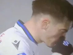 Fudbaleru ispalo oko dok je duvao nos: Uživo u TV prenosu smo vidjeli jednu od najgorih scena