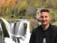 Da ti srce pukne: Iznenada preminuo Suad Čizmić, tek rođenog sina nije stigao ni vidjeti