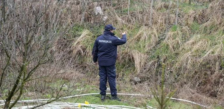 DRAMA TRAJE SATIMA: Treći zatrpani muškarac i dalje pod zemljom