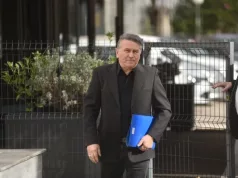 Pjevač ima porodični biznis, 3 firme i VELIKI RANČ, a vozi automobil star 25 godina: “Nikad ne treba biti loš u održavanju auta i žene, oboje izgubiš na brzinu”