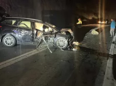 Nesreća na bh. putu: Dio stijene se obrušio i pao na vozilo, povrijeđene dvije osobe