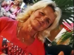 “UBIO MI JE MAJKU, PA MI O NJOJ PRIČAO SVE NAJLJEPŠE” Oglasila se kćerka ubijene Esme iz Tutina: “Proganjao ju je i maltretirao, komšije su mi SVE REKLE”