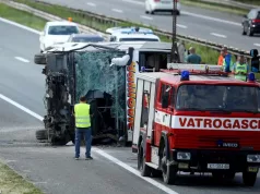 Žena traži majku: Bila u autobusu koji je učestvovao u tragičnoj nesreći