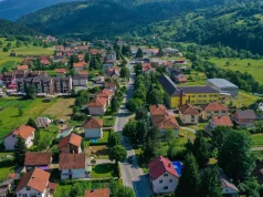 Drama u školi u Srpskoj: Dječak na tabli napisao da će „pobiti čitavu prvu smjenu“