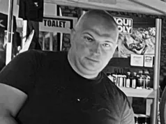 “DRUŽE STARI, NEKA SU TI ČISTI NEBESKI PUTEVI TAMO GORE!” Prijatelji se potresnim porukama opraštaju od bajkera koji je poginuo u blizini Sarajeva