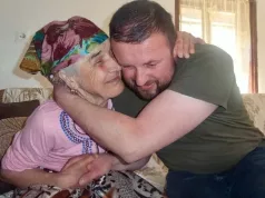 Emocije koje su slomile region: Poslije 40 godina majka i sin se konačno zagrlili: Evo šta se zaista dogodilo