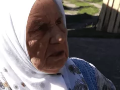 Nana se razvela od muža poslije 55 godina braka: Muž sa ljubavnicom u kući, a ja kopam baštu