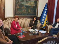 Federalni ministar unutrašnjih poslova Ramo Isak sastao se sa predstavnicom UN Women i direktorom Gender centra Federacije BiH