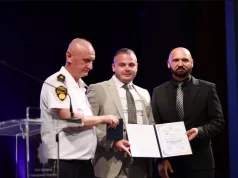Direktor KPZ-a Zenica Rusmir Isak prisustvovao obilježavanju Dana policije FBiH, dobio zlatnu značku