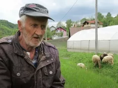 Žena iz Konjević Polja bacila svoje troje djece da bi mogla da se preuda