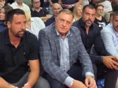 Dodik stigao na meč Srbije, pa od navijača doživio veliko poniženje