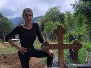 NEĆETE VJEROVATI ŠTA JE JOVANA ODNIJELA OCU NA GROB: Ja ću da ti čuvam leđa