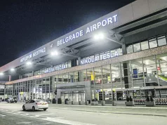 Tragedija na aerodromu “Nikola Tesla” u Beogradu: Muškarac preminuo čim je avion sletio, njegova supruga sve gledala