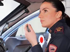 Muž osumnjičen za ubistvo supruge, u bijegu s dvoje djece