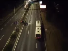 Jeziv snimak nesreće Darka Lazića: Pjevač bez dozvole i pijan udario u autobus pa završio u bankini