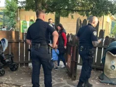 UHAPSILI ŽIVOTINJU; Koza ogrebala dijete u zoološkom vrtu, roditelji zvali hitnu i policiju