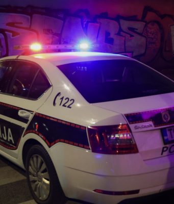 Tragedija kod Gračanice: Muž ubio suprugu pa izvršio samoubistvo Policija