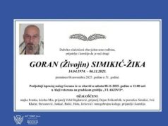 Na prvoj liniji, rame uz rame: Priča o heroju koji nije gledao naciju Goran Simikić-Žika