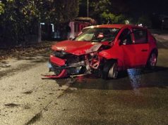 Teška saobraćajna nesreća u Mostaru: Vozilo udarilo u zid sportske kladionice Saobraćajna nesreća