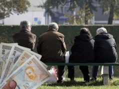 Penzionerima stižu novembarske penzije i važna zakonska poboljšanja