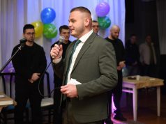 U KPZ Zenica upriličena tradicionalna novogodišnja predstava, prisustvovao i direktor Isak