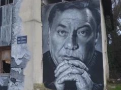 Počast legendi: Halid Bešlić dobio mural u Doboju
