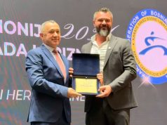 Još jedno veliko priznanje: Denis Muhović nagrađen Zlatnom plaketom Karate saveza BiH