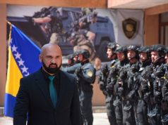 Isak: I nogama i rukama ćeš Milorade u NATO samo kada te dovoljno pritisnu