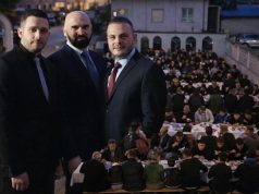 DIRLJIVA SLIKA IZ ZENICE: Porodica Isak skoro 20 godina okuplja narod na zajedničkom iftaru u Lukovom Polju