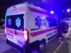 MLADIĆU (20) BAKLJOM PRŽILI LICE Horor u Beogradu: Petorica ga presrela na stanici, pa ga krvnički tukli ZBOG…