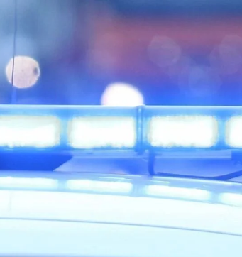 TRAGEDIJA U BIHAĆU: Automobil sletio u Unu, vozač izgubio život