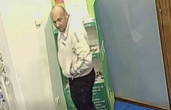 MISLIO JE DA ĆE POBJEĆI: Lopov ukrao obuću u džamiji, sustigao ga bivši fudbaler i vatrogasac