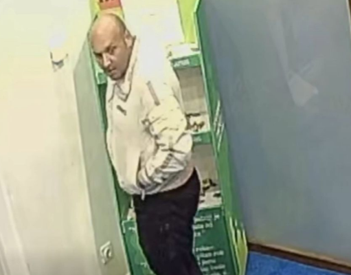 MISLIO JE DA ĆE POBJEĆI: Lopov ukrao obuću u džamiji, sustigao ga bivši fudbaler i vatrogasac