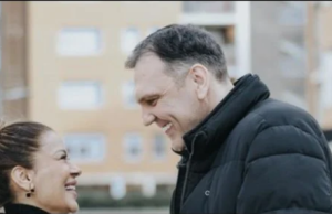 EVO ŠTA JE KASPER URADIO KADA JE STIGAO U BOLNICU KOD MINE KOSTIĆ: O ovom potezu svi pričaju