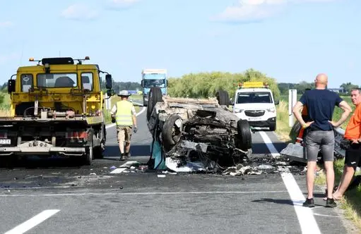 OTKRIVENI DETALJI STRAVIČNE NESREĆE: Četiri osobe poginule u sudaru dva automobila