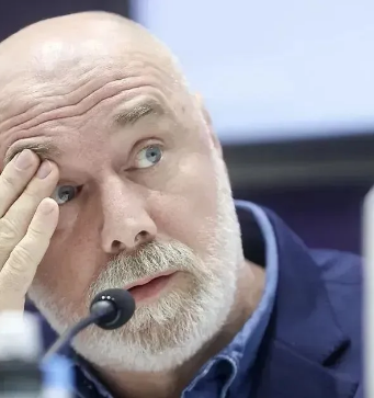 HOĆE LI PROPUSTITI MEČ? Barbarez bi protiv Katara mogao ostati bez važnog Zmaja
