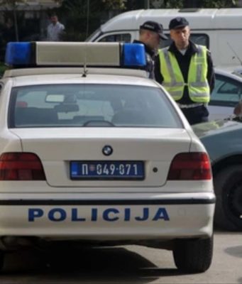 Užas u stanu: Žena danima živjela s tijelom preminulog supruga, pronađen u fazi raspadanja