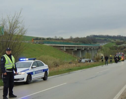 Stravična nesreća: Muškarac (84) automobilom se zabio u kombi, ima poginulih i mnogo povrijeđenih