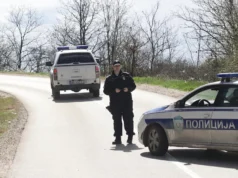 Strašan slučaj u bh. komšiluku: Djevojčica (15) nožem izbola djevojku (24) na autobuskoj stanici
