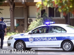 Užas u porodici: Nakon svađe zbog igrice, usmrtio majku pa pozvao policiju