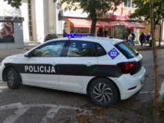 Haos u Stocu: Napali policajce i vrijeđali ih na nacionalnoj osnovi