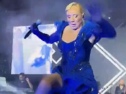 Lepa Brena šokirala na koncertu u Budvi: Publika nije mogla vjerovati šta je uradila (VIDEO)