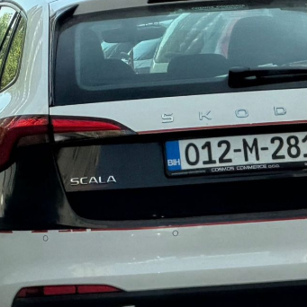 Tragedija kod Kalesije: Motociklista poginuo u sudaru s teretnim vozilom