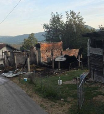 Pijan izazvao požar kod Kotor Varoši: Izgorjelo 30 ovaca i osam koza