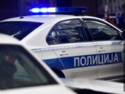 Užas u Nišu: Muškarac (47) brutalno pretukao i davio suprugu, uhapšen zbog porodičnog nasilja