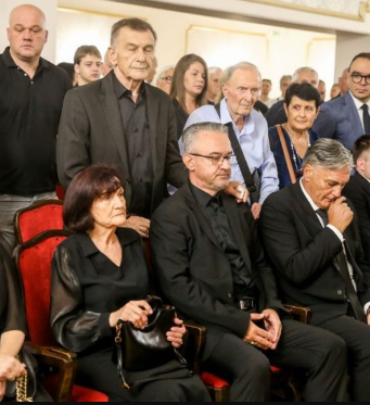 Na komemoraciji Ratku Mladiću iznesene skandalozne tvrdnje o genocidu u Srebrenici (VIDEO)