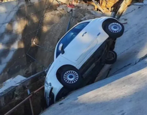 DRAMA U NASELJU: Parking se urušio pod automobilom, stanari hitno evakuisani iz zgrade