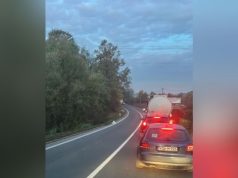 Teška nesreća kod Tuzle: Autobus sletio s puta, 11 osoba povrijeđeno