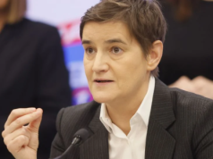 Brnabić u žestokoj raspravi s građanima nasred ulice: “Ajde, reci mi…” (VIDEO)